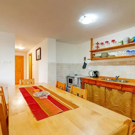 Luka By Interhome *