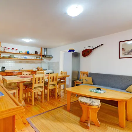 Prázdninový dům Luka By Interhome *