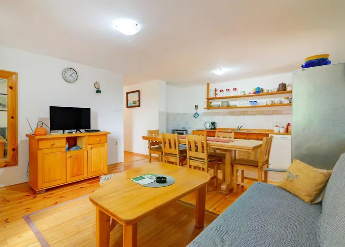 Luka By Interhome Casa vacanze